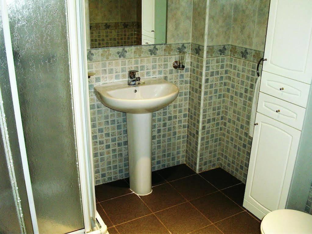 Vicenta Apartaments Torremolinos Buitenkant foto