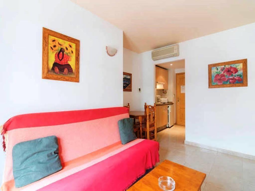 Vicenta Apartaments Torremolinos Buitenkant foto